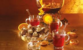 Feuerzangenbowle Mit Orangennote Rezept Oetker Feuerzangenbowle Trinkschokolade Am Stiel Rezept