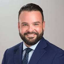 Edward Kohl's Instagram, Twitter & Facebook