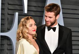 Miley cyrus and liam hemsworth managed to pull off a secret wedding over the festive season. Miley Cyrus Wedding Dress Photos And Details See Miley Cyrus S Vintage Wedding Gown