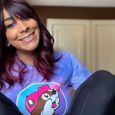 Fundraiser by Tianna Phillips : Ya Girl Can't Walk