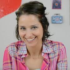 Gina Grant's Instagram, Twitter & Facebook