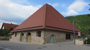 Die herrschaft des ortes teilten sich die herren von stetten und ein adelsgeschlecht von yberg, das seinen namen vermutlich von dem ra. Stettener Rundwanderweg Stetten Y Burg Sieben Linden Sangerheim Klettergarten Grimmelshauser Wegele Eichensee Haldenbachtal Stetten Tageswanderung Schwabischer Albverein Ortsgruppe Rechberghausen