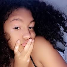 Ashleigh Walden's Instagram, Twitter & Facebook