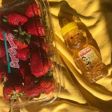 Pin By Bug On Cottagecore Food Strawberry Cute Food