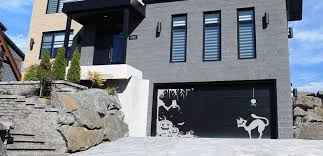 L'occasion pour vous de mieux définir votre projet et de le revoir à la baisse (choix d'une solution moins coûteuse par exemple) ou à la hausse (passage à la domotique, installation de plusieurs équipements. Decorate Your Garage Door For Halloween 4 Terrifying Ideas Le Specialiste Des Portes Exitech Inc