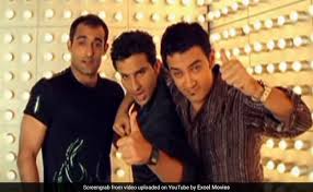 Inseparable childhood friends akash, sameer and siddharth are just out of college. Akshaye Khanna On Dil Chahta Hai Sequel Told Farhan Akhtar To Wait Till Aamir Khan Saif Ali Khan And I Are Fifty Plus