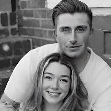 Baylen Dupree reveals sister's neck mark truth