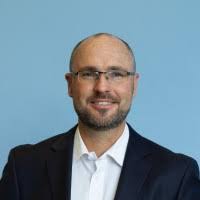 200+ perfiles de «Bremner»