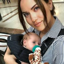 Turkish Celebrity Fahriye Evcen Hides Her Little Baby Like A Secret Celebrities