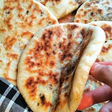 5 313 Mentions J Aime 57 Commentaires Amel Mkahli Amel Mkahli Sur Instagram Hier Pour Le Diner J Ai Realise Des Galettes Fa Food Cheese Pizza Cheese