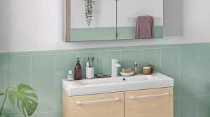 Maximisez chaque coin de votre salle de bain. Amenager Une Petite Salle De Bains 12 Solutions Bien Pensees Cote Maison