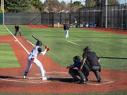 Asher attacks: Valley shortstop's base-clearing double leads Monarchs to  9-8 comeback victory