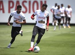 Arjeta roja tv, pirlotv, partido en vivo, rojadirecta, tarjeta roja, elitegol, vipgoal, tarjetarojaonline, roja directa online, rojadirecta.me hoy en tv por internet. Seleccion Peruana Entrena Hoy En El Estadio Nacional Previo Al Partido Con Brasil Noticias Agencia Peruana De Noticias Andina