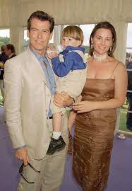 Pierce brosnan verlangt für seine villa in malibu rekordsumme. Seid Ihr Aber Gross Geworden Pierce Brosnan Beauty And Fashion Promis