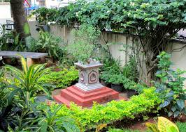 Indian Home Garden Indian Garden Garden Ideas India Diy Backyard Landscaping