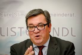 NEOS-Schiedsgericht bestätigt: Jandl zu Unrecht aus der Partei  ausgeschlossen