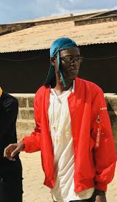 Urmăriţi interviul în materialul video! Hashtag Rwot Na Twitteru