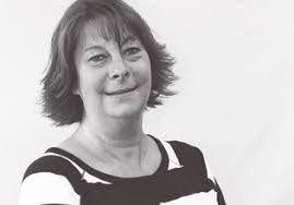 Renee Wimer's Instagram, Twitter & Facebook