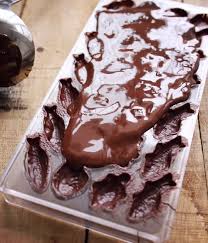 Bonbons Au Chocolat Maison Techniques Et Conseils Chocolat Maison Chocolat Chocolat De Paques Maison