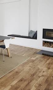 Junckers Oak Variation Solid Wood Floor A Well Priced Solid Oak Floor Which Shows The Solid Oak Floors Wood Flooring Company Solid Hardwood Floors