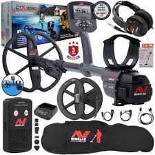 The minelab ctx 3030 is one of the best metal detectors on the market today. Minelab Ctx 3030 Metal Detector With 2 Waterproof Dd Coils And Detector Bag Serious Metal Detecting