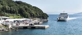 It is connected by the d402 road, which links the brestova ferry port, from where ferries depart for the island of cres. Glamping Urlaub Kroatien Suncamp Holidays Blog Die Besten Campingtipps