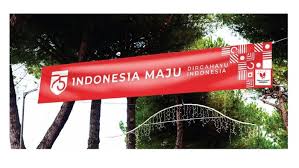 Salah satu desain gapura yang bagus untuk memeriahkan hut ri ke 74 ini adalah bertema burung garuda. Link Download Logo Hut Ri Ke 75 Indonesia Maju Makna Dan Contoh Spanduk