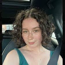 Katie Conlin's Instagram, Twitter & Facebook