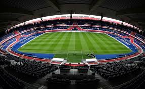 Epingle Sur Le Onze Parisien