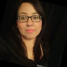 Claudia Burrola's Instagram, Twitter & Facebook