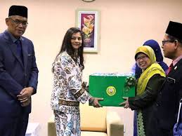 The sultanah aminah hospital (hsa; Raja Puan Muda Kedah Melawat Bayi Terbuang Di Hsb