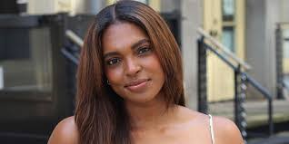 Kyra Young's Instagram, Twitter & Facebook