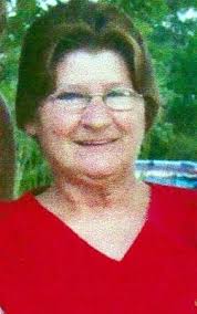 Mona Staton's Instagram, Twitter & Facebook