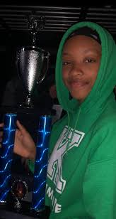 Hi guys! My name is Oyin and I am from Houston, Texas. I have committed to  WashU and I will be majoring in Biomedical Engineering and possibly double  majoring in Financial Engineering.