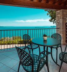 Prezzi e opinioni dei visitatori sui piatti. Domina Borgo Degli Ulivi Lake Garda Ab 86 9 3 Bewertungen Fotos Preisvergleich Gardone Riviera Gardasee Tripadvisor