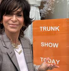 Perfect day to pop in @ourclementine #shoplocal #shopsmall  #supportsmallbusiness #boutique #shopping #independentbusiness  #womensupportingwomen finejewelry #trunkshow #summer #fashion #gold  #gemstones #oneofakind #jewelry #dowhatyoulove #lovewhatyoudo ...