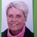 Sandra Mogg's Instagram, Twitter & Facebook