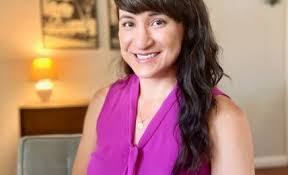 Jennifer Daigle's Instagram, Twitter & Facebook