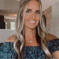 Ashley Biggs's Instagram, Twitter & Facebook