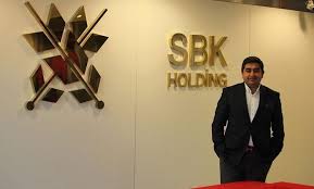 Sezgin baran korkmaz, sbk holding'in kurucusu seo'u ve sahibidir. Sezgin Baran Korkmaz Dan Maas Alan 12 Gazeteci Kim Ulkugundem Com