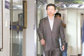 Do you like this video? Hwaseong Serial Killer Confesses To 14 Murders 30 Sexual Assaults