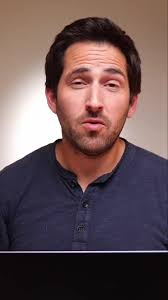 Inside 'Killer Kings': The First AI-Reenactment Documentary Series w/ Max  Einhorn of Gennie