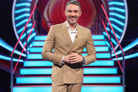 Big brother is an american television reality game show based on the dutch tv series of the same name created by producer john de mol and ron w diesel in 1997. Claudio Ramos Elogia Concorrentes Do Big Brother Tvi