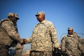 Je voudrai savoir sui dirige l'armée de terre , qui dirige l'armée de l'air et qui dirige la marine au cameroun à fin de mieux maitriser le corps militaire de m. Un General Noir Pressenti Pour Le Pentagone Une Premiere Historique The New York Times