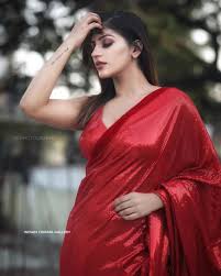 She was seen in a guest appearance in mookuthu amman last year, and over five of her films, including ivan than uthaman and sulphur, are in various stages of production. Yashika Aanand Actress Photos Stills Gallery