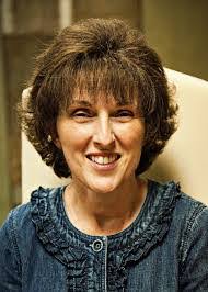 Holly Burson's Instagram, Twitter & Facebook