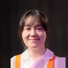 Inclusive Dance Making Experience Diverse Abilities Dance Collective's  (DADC) methodologies in facilitating an inclusive dance