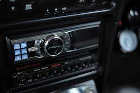 Nanti akan muncul beberapa menu, langsung saja klik level dan pastikan untuk realtek hd audio output dan microphone dalam keadaan tidak mute, suaranya harus diset ke 100%. Tacra S Diy Garage Car Audio System Setup