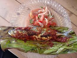 4 ekor ikan kembung garam air asam: Ikan Bakar Vs Air Asam Meletop Restoran D Ienanasir Facebook