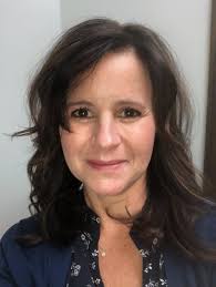 Rachel Rabideau's Instagram, Twitter & Facebook